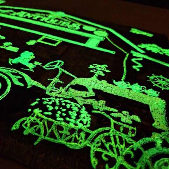 Glow Puzzle Seek Find Hidden Images Bonus 500 Piece Farm Antiques Tractor Thrift - Picture 4 of 11